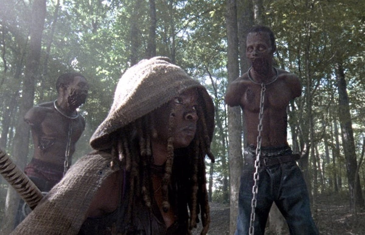 Moseley, fent de zombi a la sèrie